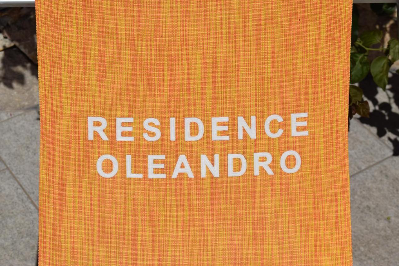 Residence Oleandro П'єтра-Лігуре Екстер'єр фото